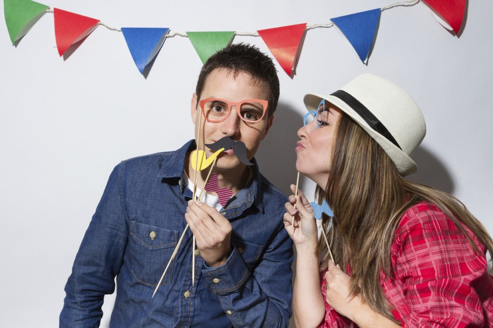 how-to-make-a-diy-photo-booth-in-6-easy-steps